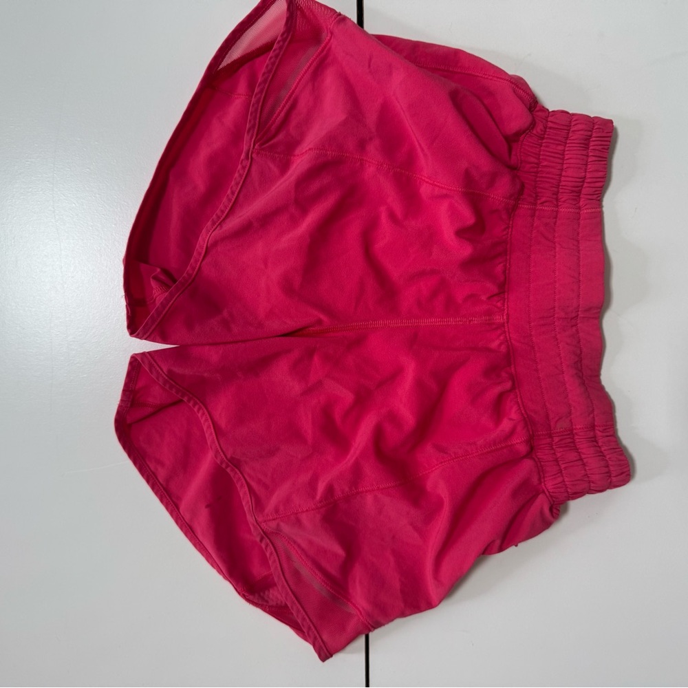 Lululemon Hotty Hot Hr 4” Pink Shorts